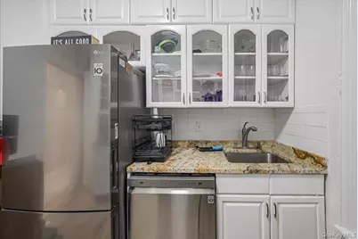 137 W 142nd Street #4A, New York, NY 10030 - Photo 16