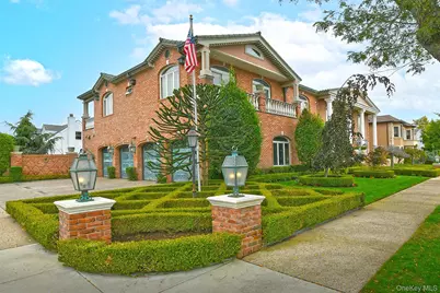 87-07 158th Avenue, Howard Beach, NY 11414 - Photo 2