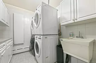 87-07 158th Ave, Howard Beach, NY 11414 - Photo 38