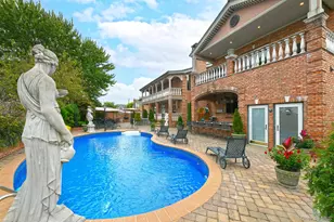 87-07 158th Ave, Howard Beach, NY 11414 - Photo 44