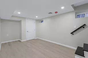 36 S 5th Ave, Brentwood, NY 11717 - Photo 16