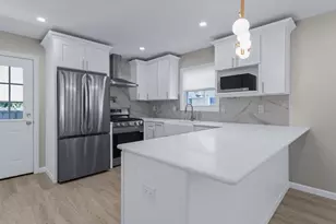 36 S 5th Ave, Brentwood, NY 11717 - Photo 8