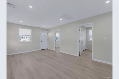 36 S 5th Avenue, Brentwood, NY 11717 - Photo 6