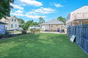 36 S 5th Ave, Brentwood, NY 11717 - Photo 24