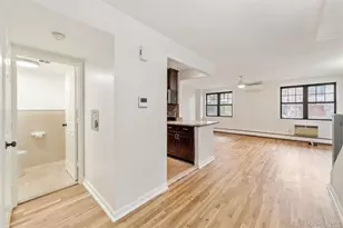 383 E 10th St, New York, NY 10009 - Photo 6