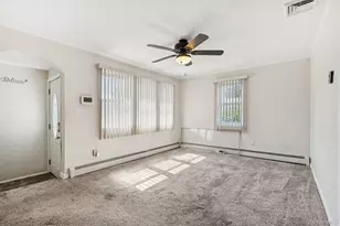 187 N Huron St, Ronkonkoma, NY 11779 - Photo 4