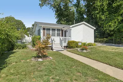 187 N Huron Street, Ronkonkoma, NY 11779 - Photo 26