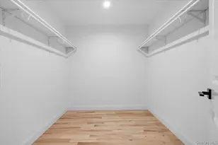 2282 Sycamore Pl, Merrick, NY 11566 - Photo 14