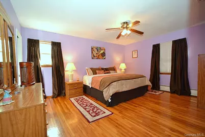 11 Barkley Lane, Nesconset, NY 11767 - Photo 16