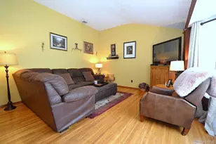 11 Barkley Ln, Nesconset, NY 11767 - Photo 14