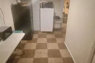 31 Perry St, Brentwood, NY 11717 - Photo 28