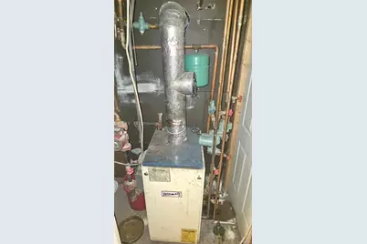 31 Perry Street, Brentwood, NY 11717 - Photo 24