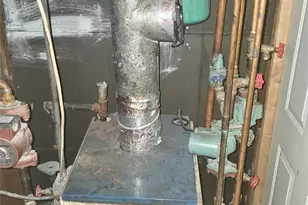 31 Perry St, Brentwood, NY 11717 - Photo 24