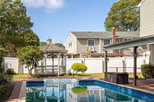 46 Arpage Dr, Shirley, NY 11967 - Photo 4