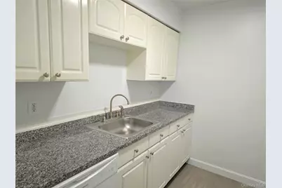 1506 Cortland Drive #15F, Newburgh, NY 12550 - Photo 2