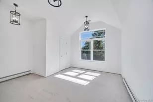 33 Rosemont Ave, Farmingville, NY 11738 - Photo 22