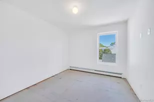 33 Rosemont Ave, Farmingville, NY 11738 - Photo 28