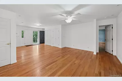 70 Straight Path, Southampton, NY 11968 - Photo 10