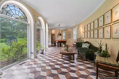 88 Wheatley Road, Old Westbury, NY 11568 - Photo 10