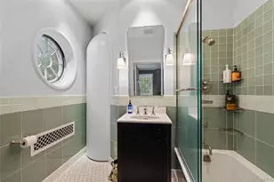 88 Wheatley Rd, Old Westbury, NY 11568 - Photo 28