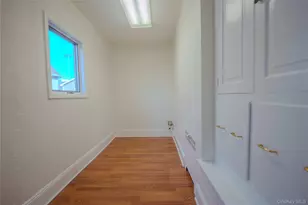 99 Durland Rd, Lynbrook, NY 11563 - Photo 12