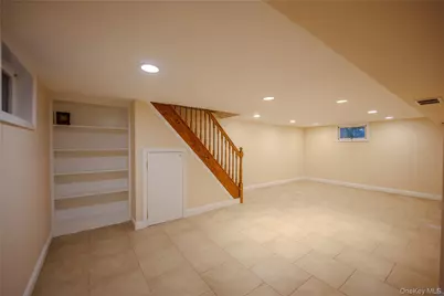 99 Durland Road, Lynbrook, NY 11563 - Photo 18