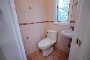 99 Durland Rd, Lynbrook, NY 11563 - Photo 10