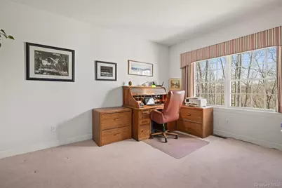 13 Hyatt Lane, Somers, NY 10589 - Photo 10