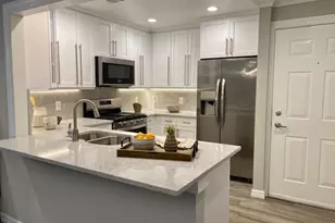 40 Westwood Dr, Westbury, NY 11590 - Photo 4