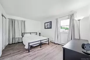 140 N 21st St, Wyandanch, NY 11798 - Photo 8