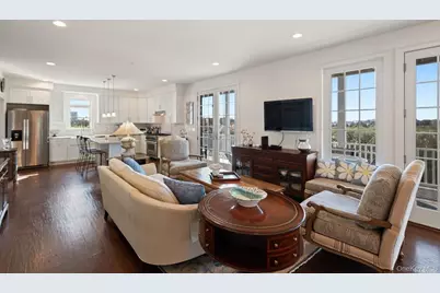 77 Library Avenue, Westhampton Beach, NY 11978 - Photo 4