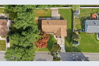 87 Bellwood Avenue, South Setauket, NY 11720 - Photo 4