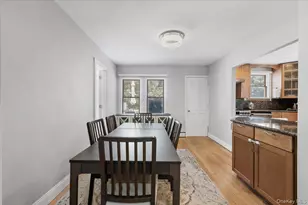 33 Prospect Ave, Lynbrook, NY 11563 - Photo 10