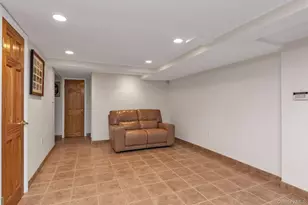 154-21 Bayside Ave, Flushing, NY 11354 - Photo 18