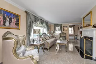 154-21 Bayside Ave, Flushing, NY 11354 - Photo 6