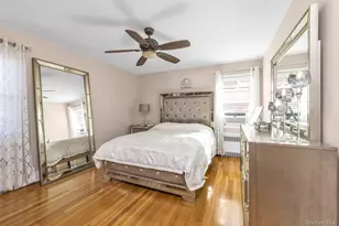 154-21 Bayside Ave, Flushing, NY 11354 - Photo 20