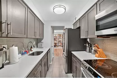 1504 Fox Glen Drive, Hartsdale, NY 10530 - Photo 12