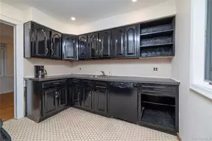 136 Scarcliffe Dr, Malverne, NY 11565 - Photo 10