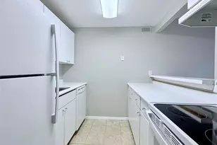 132 W Boston Post Rd, Mamaroneck, NY 10543 - Photo 30