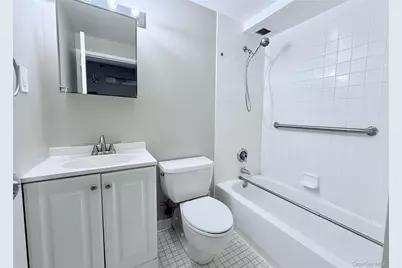 132 W Boston Post Road #5, Mamaroneck, NY 10543 - Photo 34