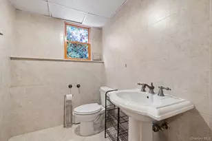 34 21st St, Jericho, NY 11753 - Photo 18