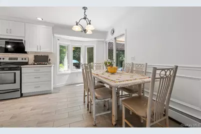 34 21st Street, Jericho, NY 11753 - Photo 10