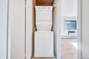 63 Richmond Blvd, Ronkonkoma, NY 11779 - Photo 20