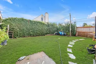 1039 Elizabeth St, Baldwin, NY 11510 - Photo 18