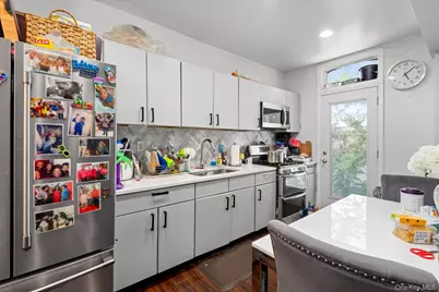 285 Lincoln Avenue, Brooklyn, NY 11208 - Photo 6