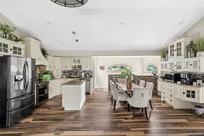 53 Timber Drive, Calverton, NY 11933 - Photo 4