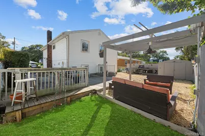 57 Benburb Street, Amityville, NY 11701 - Photo 36