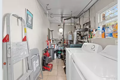 57 Benburb Street, Amityville, NY 11701 - Photo 22