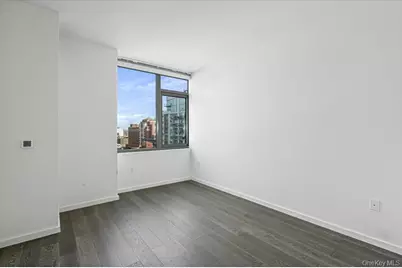 13336 37 Avenue #11H, Flushing, NY 11354 - Photo 14