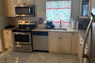 20 Quail Run, Massapequa, NY 11758 - Photo 8